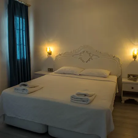 Bugra (adults Only) Bed & Breakfast