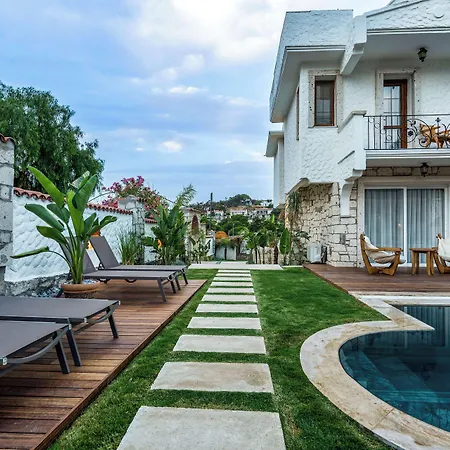 Bed & Breakfast Bugra (adults Only) 2*