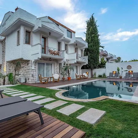 Bugra (adults Only) Bed & Breakfast Alaçatı