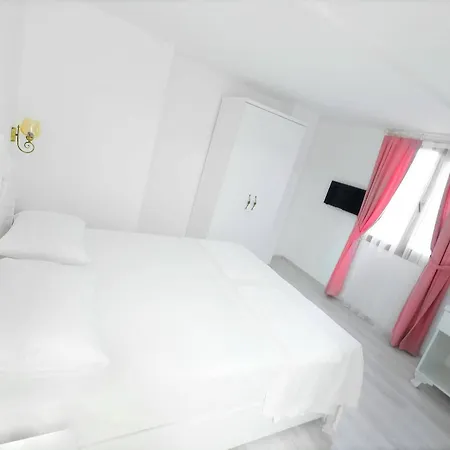 Bed and breakfast Bugra (adults Only)