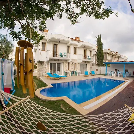 Bugra (adults Only) Bed & Breakfast