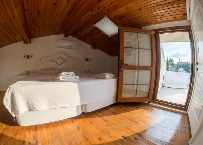 Bugra (adults Only) Frühstückspension 2*