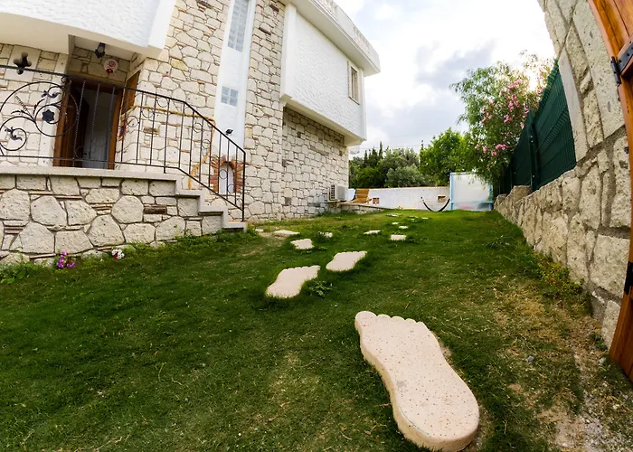 Bugra (adults Only) Alaçatı