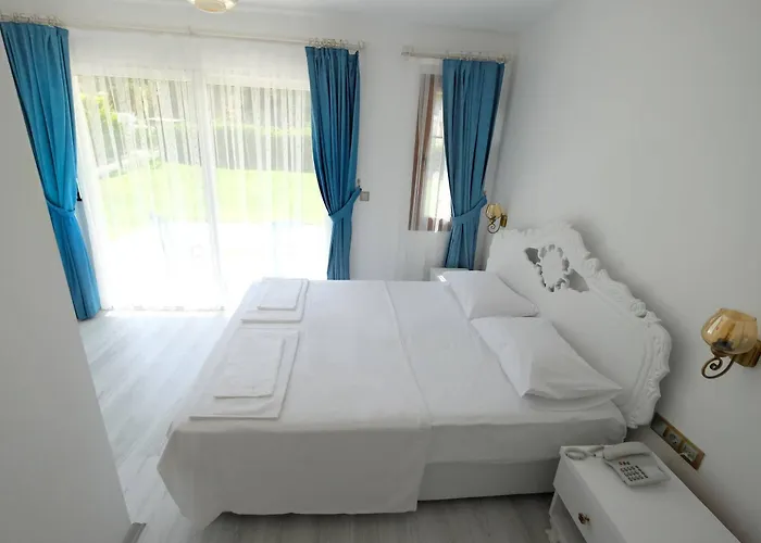 Bugra (adults Only) Frühstückspension 2*